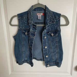 Kids Jean jacket with sparkles on shoulders